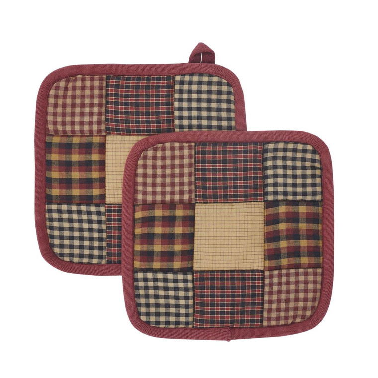Heritage Farms Primitive Check Pot Holders - Set 2